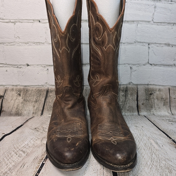 J.B. DILLION WOMENS WESTERN BOOT SIZE 9 DARK BROWN DISTRESSED ROUND TOE WOMENS - Picture 4 of 13